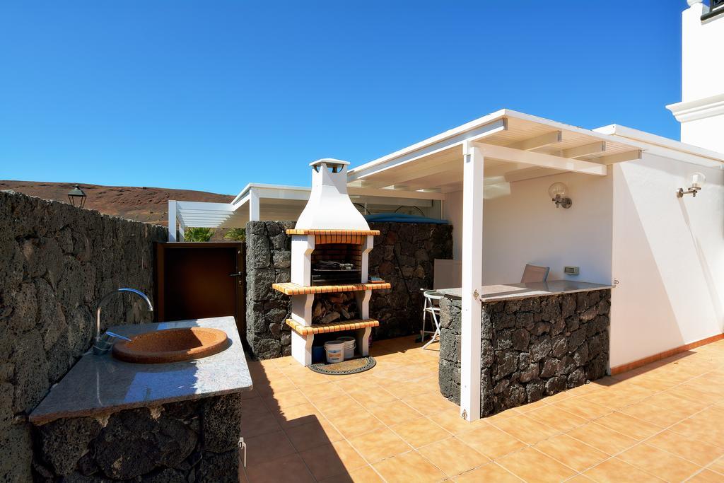 Villa Paradise Private Pool Yaiza By Pvl Exterior photo
