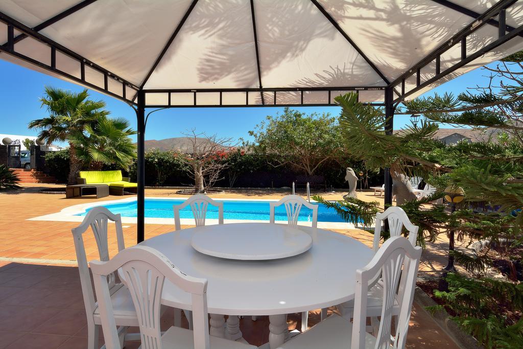 Villa Paradise Private Pool Yaiza By Pvl Exterior photo